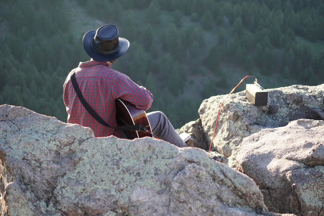 Panorama Point Guitarist