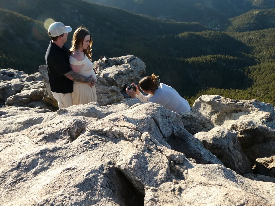Pregnancy Photoshoot at Panorama Point