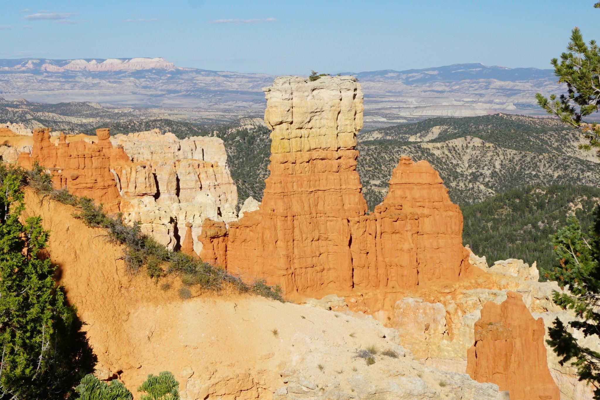 Pink Cliffs Overlook