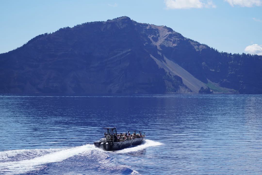Crater Lake boat tour