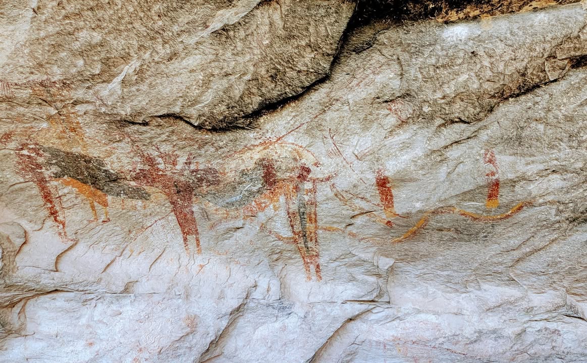 Rock art at Fate Bell Shelter