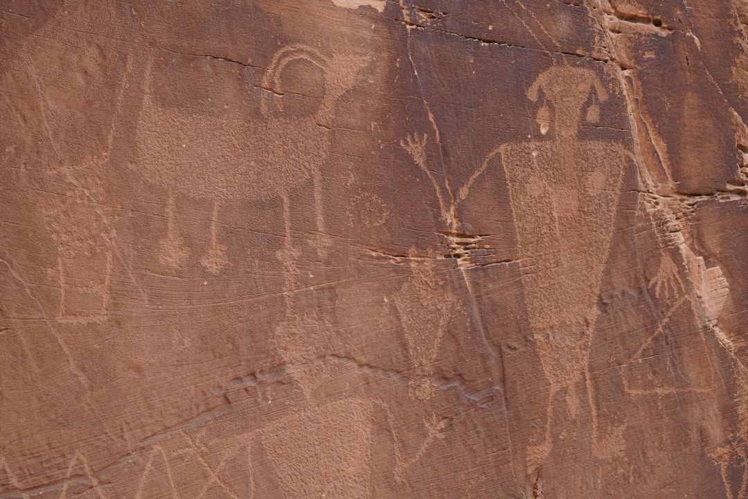McKee Spring Petroglyphs