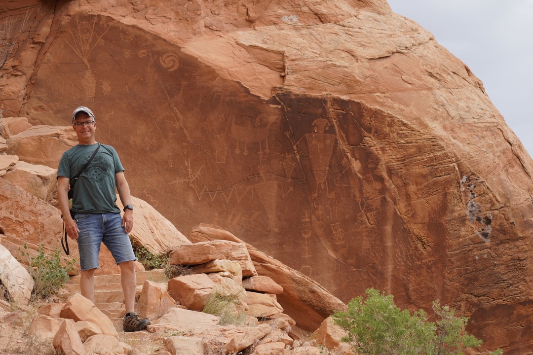 McKee Spring Petroglyphs