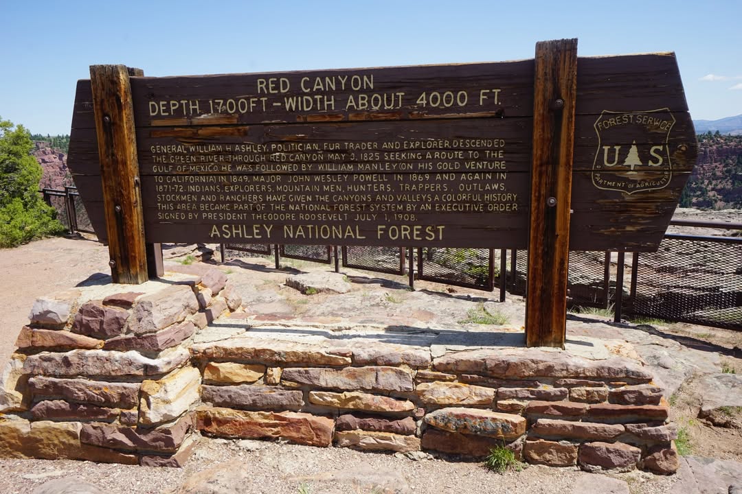 Sign at Overlook at Red Canyon Visitor Center