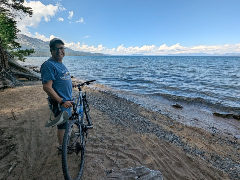 Along Kiva Beach Trail