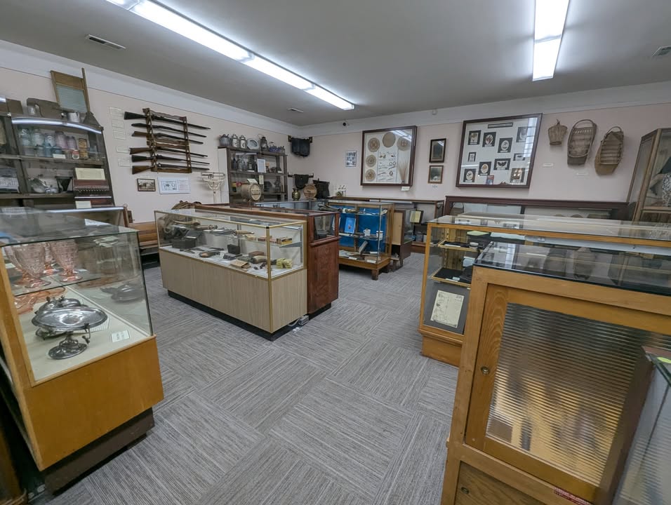 Bigfoot Museum