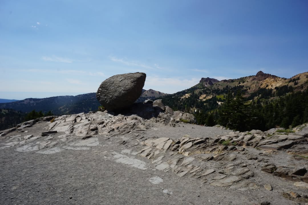 Bumpass Hell Trailhead
