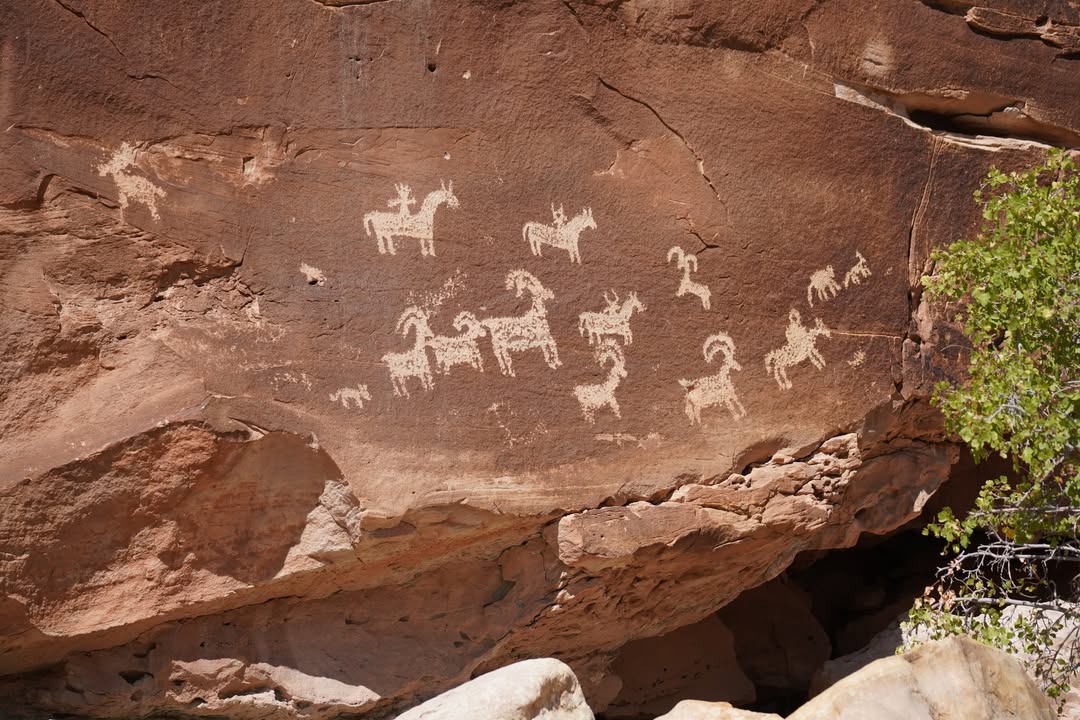 Petroglyphs on Delicate Arch Trail