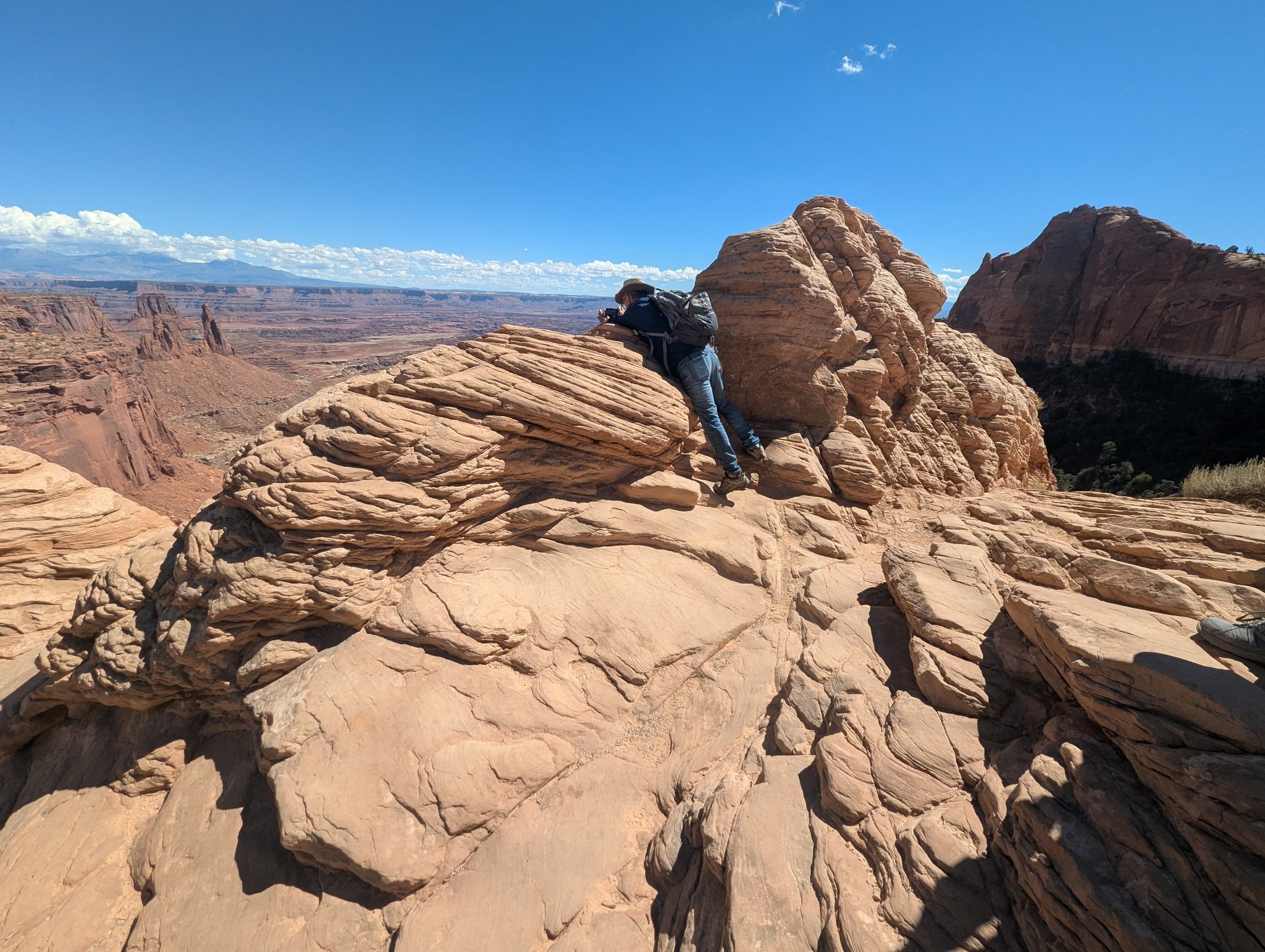 Trail to Mesa Arch