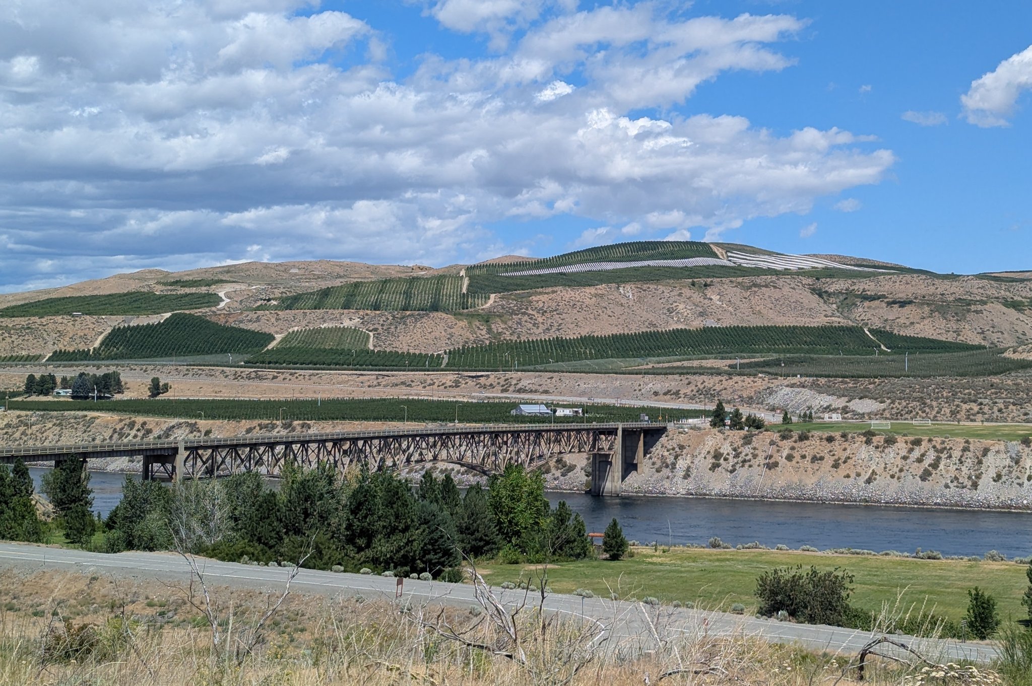Bridge over Columbia River