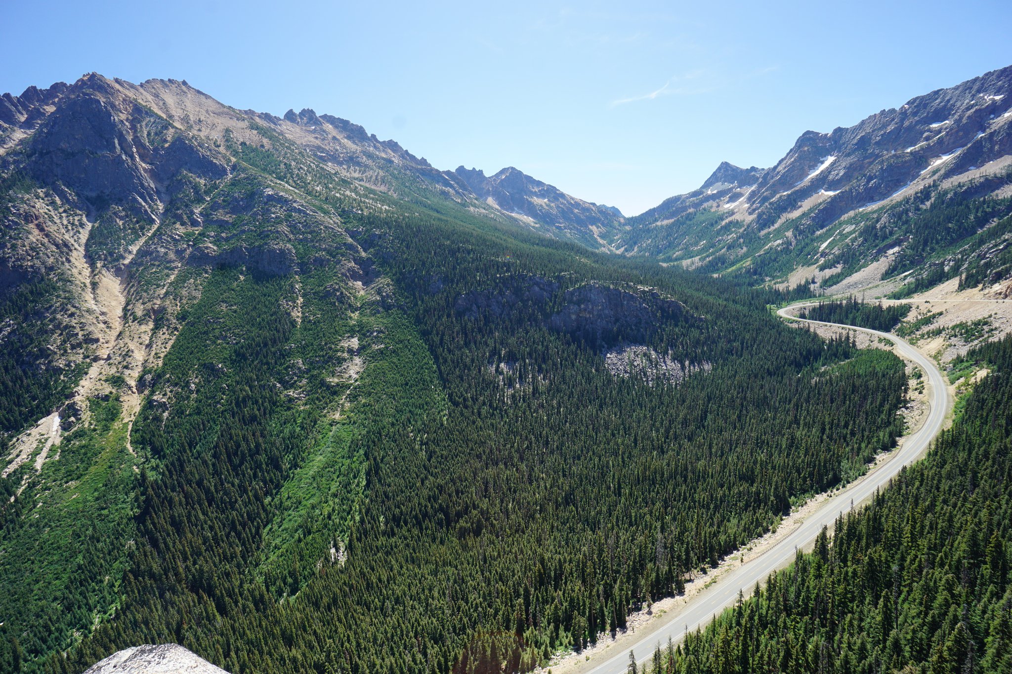 Washington Pass Overlook