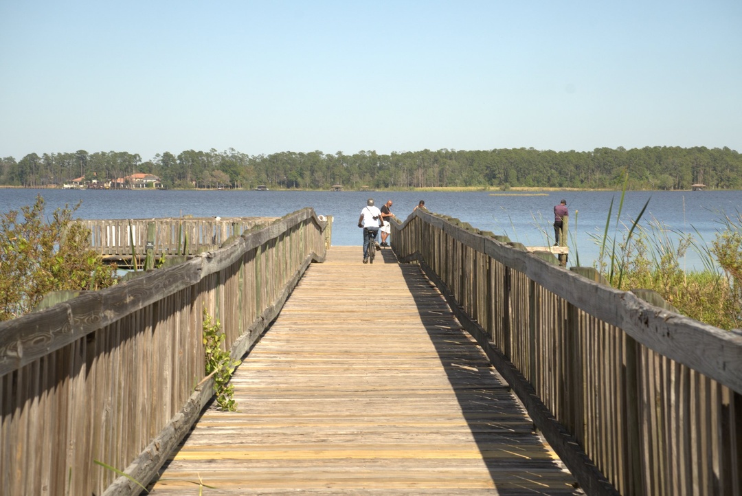 Pier at Moss Park