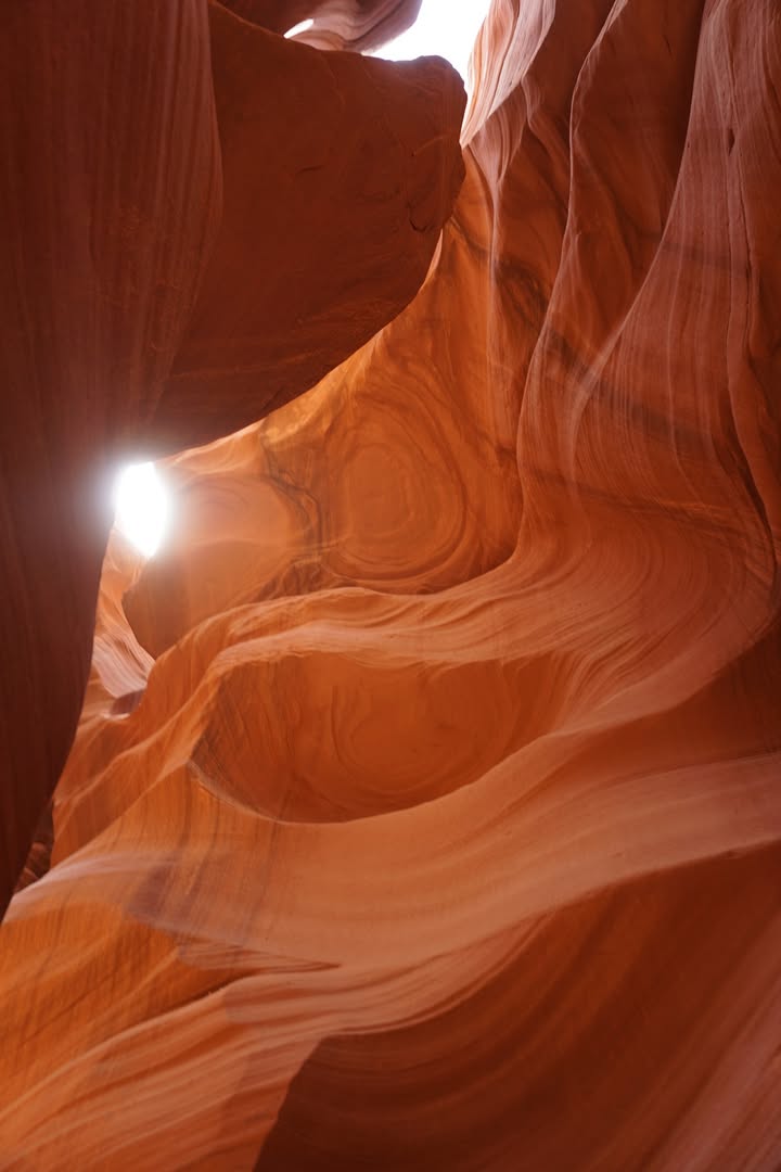 Lower Antelope Canyon