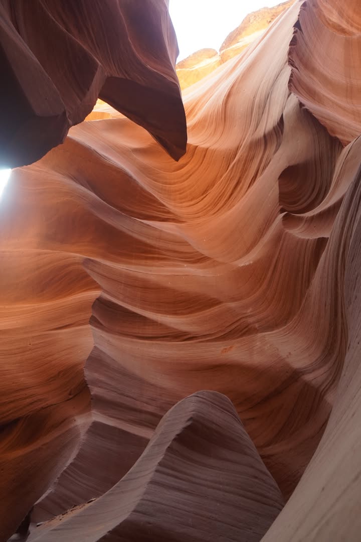 Lower Antelope Canyon