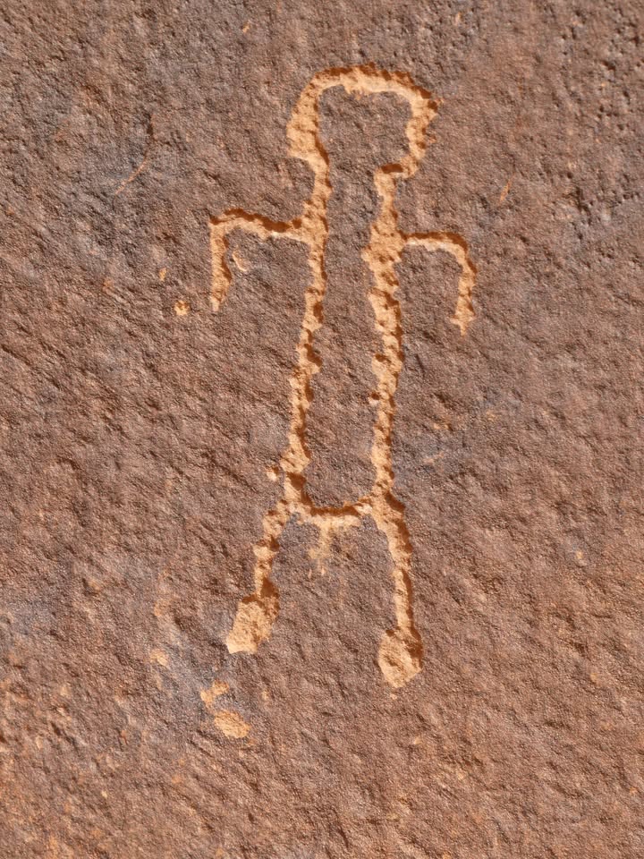 Petroglyph at Petroglyph Beach