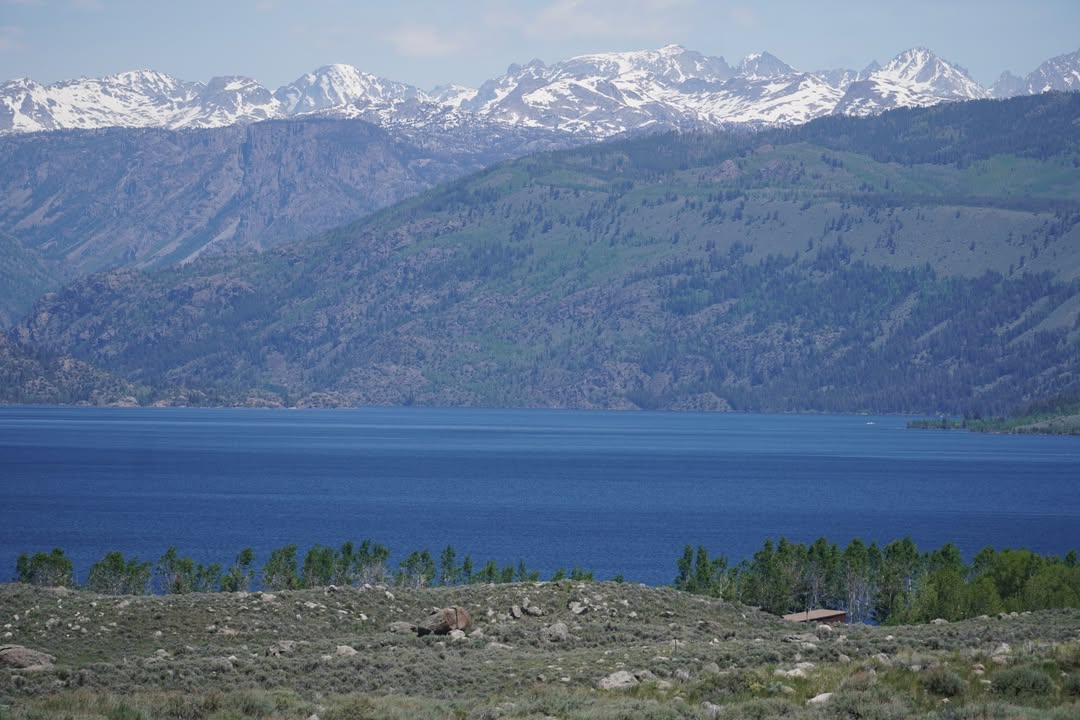 Fremont Lake along Skyline Scenic Drive