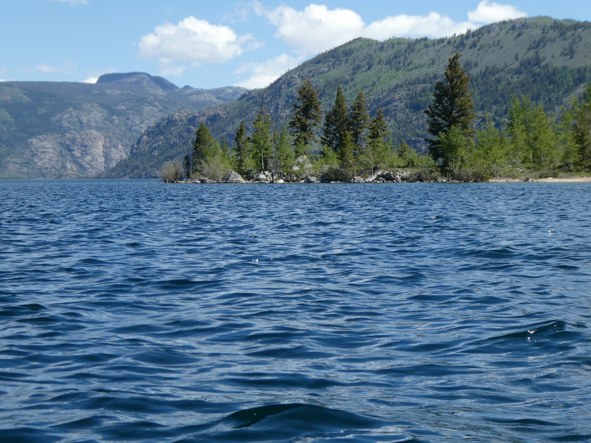 Kayaking at Fremont Lake