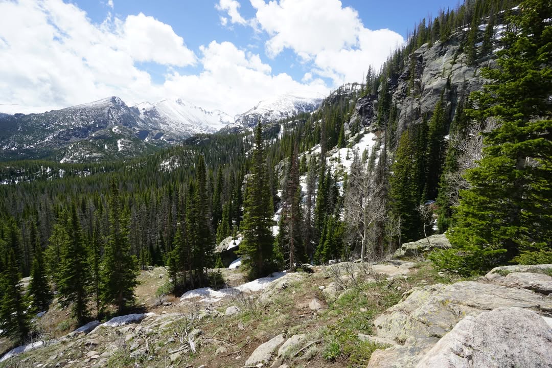 View point near Dream Lake
