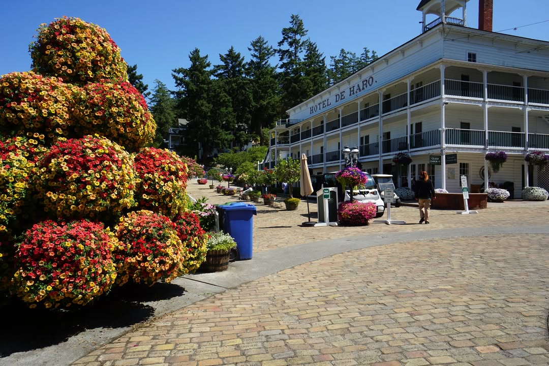 Hotel De Haro at Roche Harbor
