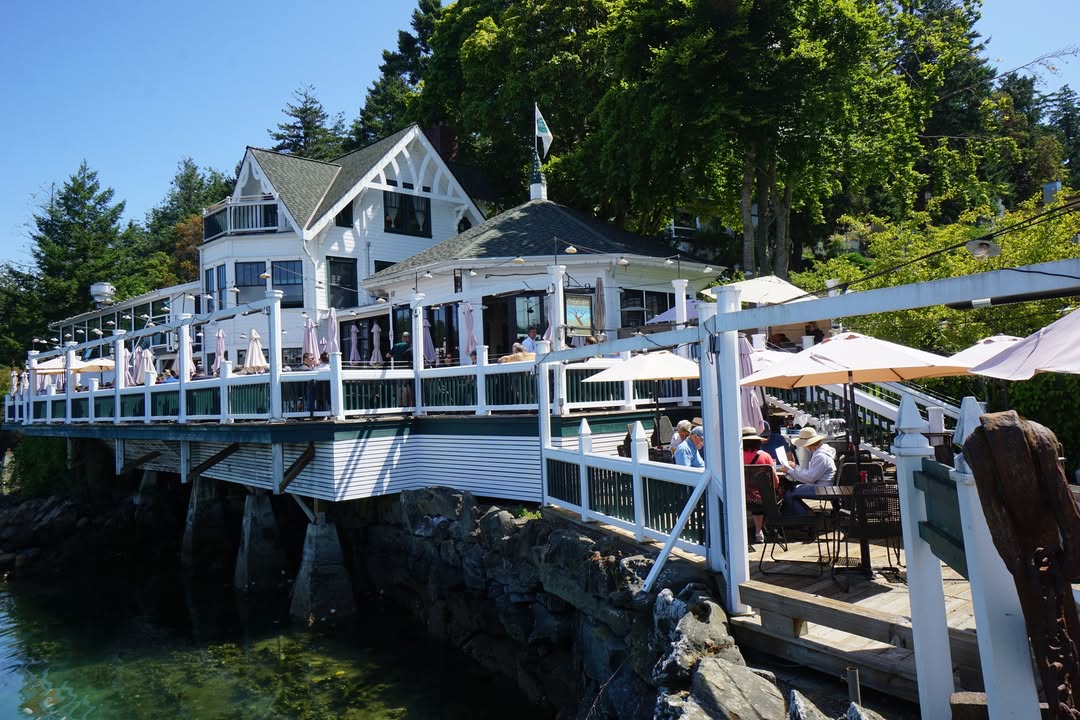 Madrona Bar & Grill at Roche Harbor