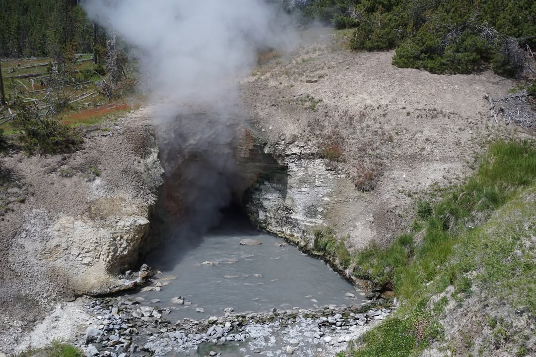 Yellowstone National Park, WY