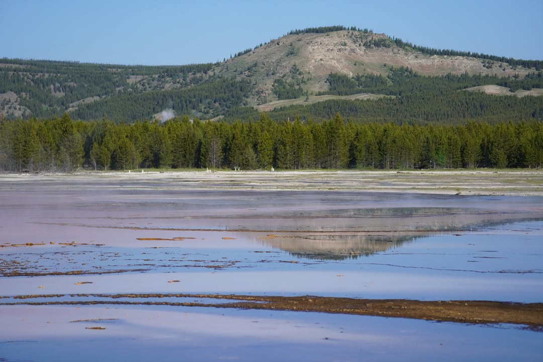Midway Geyser Basin