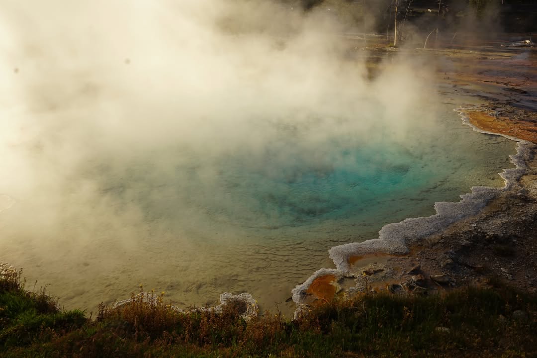 Midway Geyser Basin