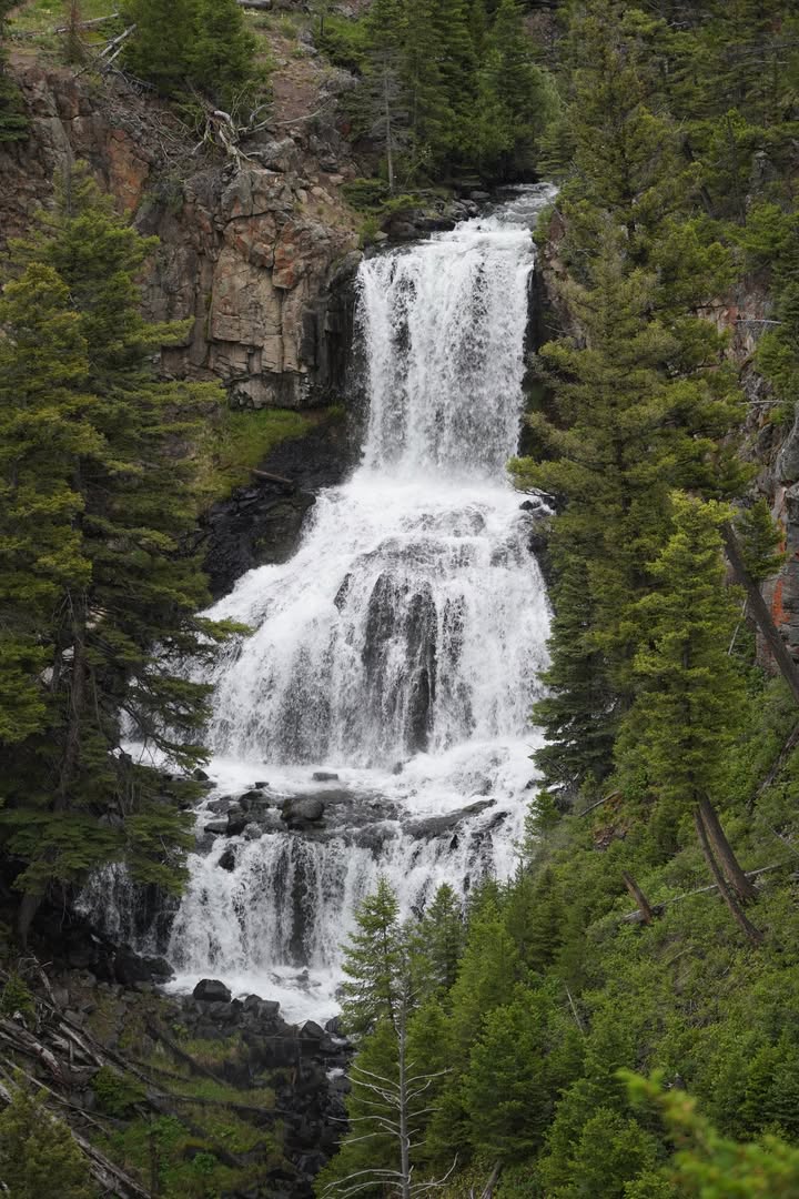 Tower Falls in Lamar Valley